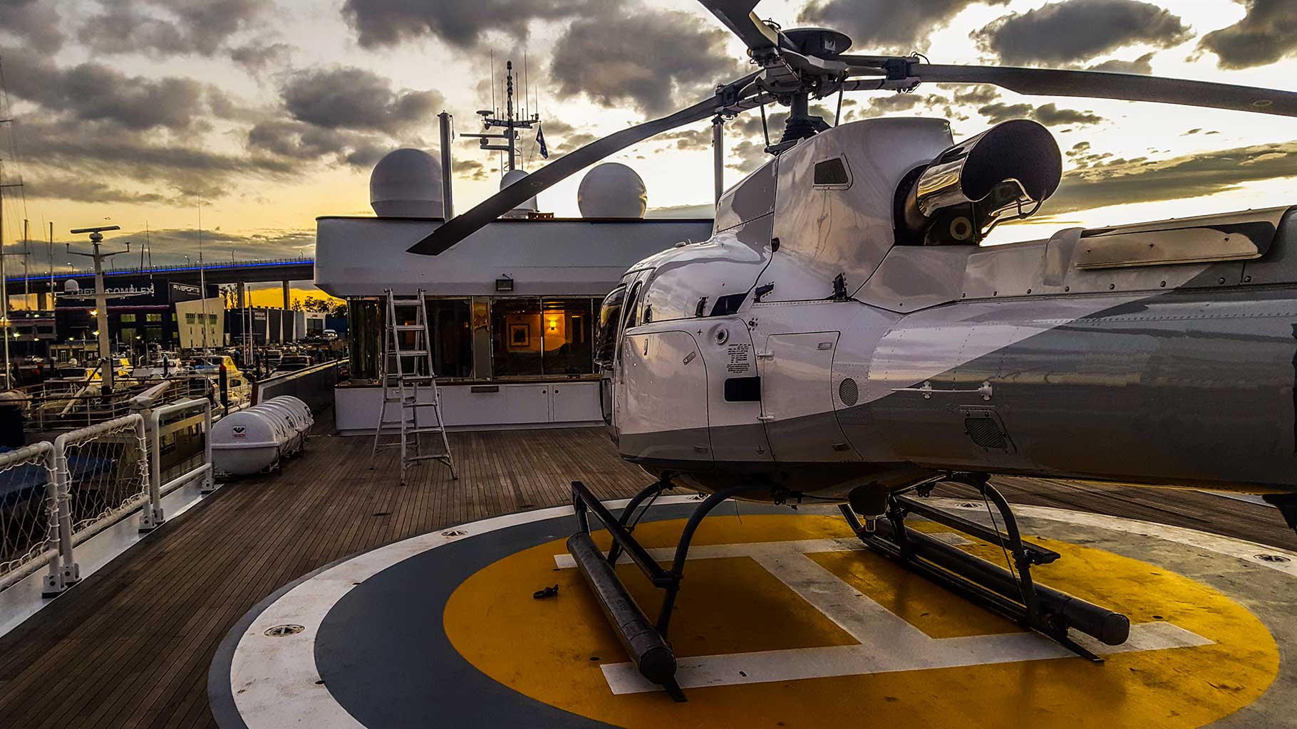 AS350 Yacht Deck